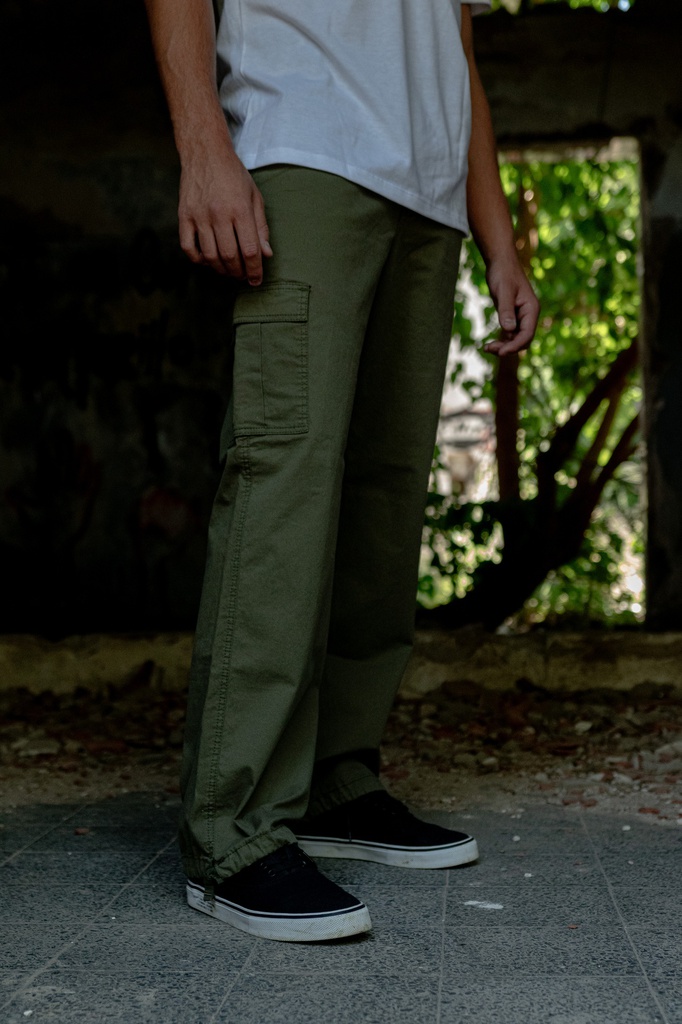 PANTALON CARGO REGULAR FIT - VALLE DE LA LUNA