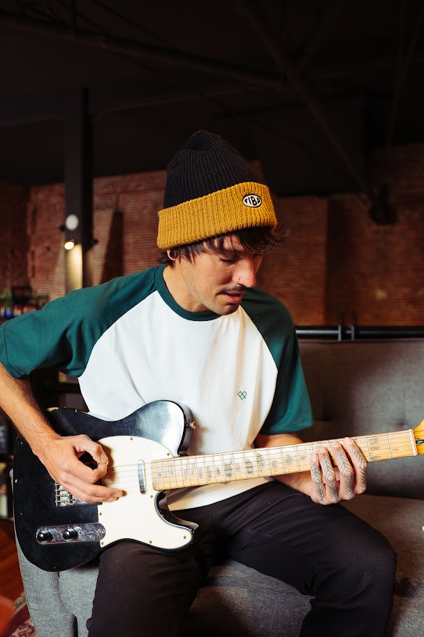 REMERA MC - SELVA GREEN