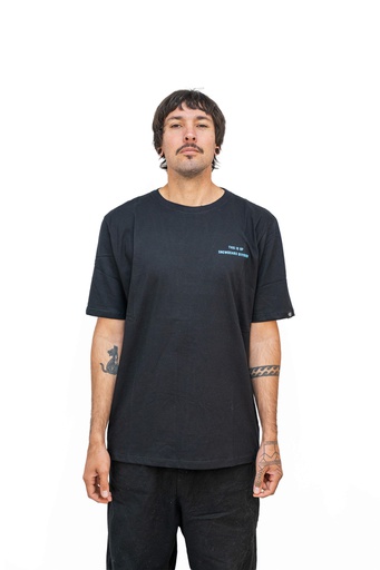 [031215G30] REMERA MC - ANGELITO