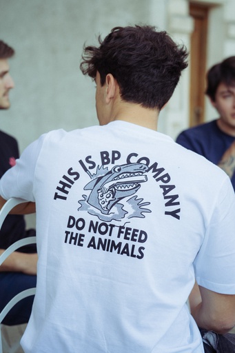 [031215H89] REMERA MC - ALIMENTAR